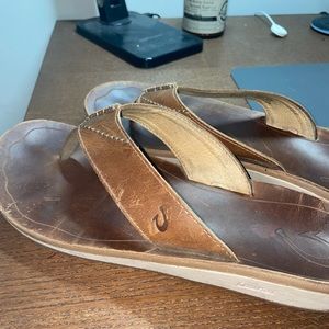 Men’s Olukai leather sandals